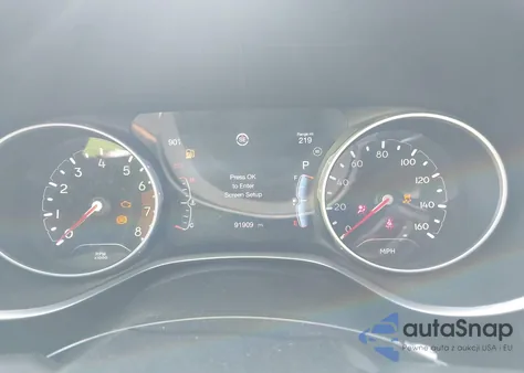 2021 Jeep Compass Latitude 4X4 z USA, uszkodzony, nr VIN 3C4NJDBB8MT584150